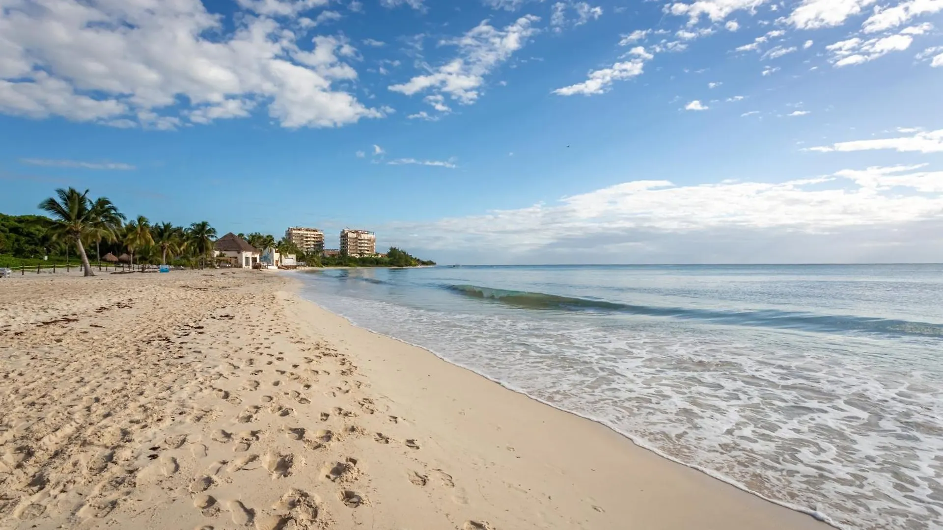 Apartment Casa Almajuma 415 S Condo Playa del Carmen