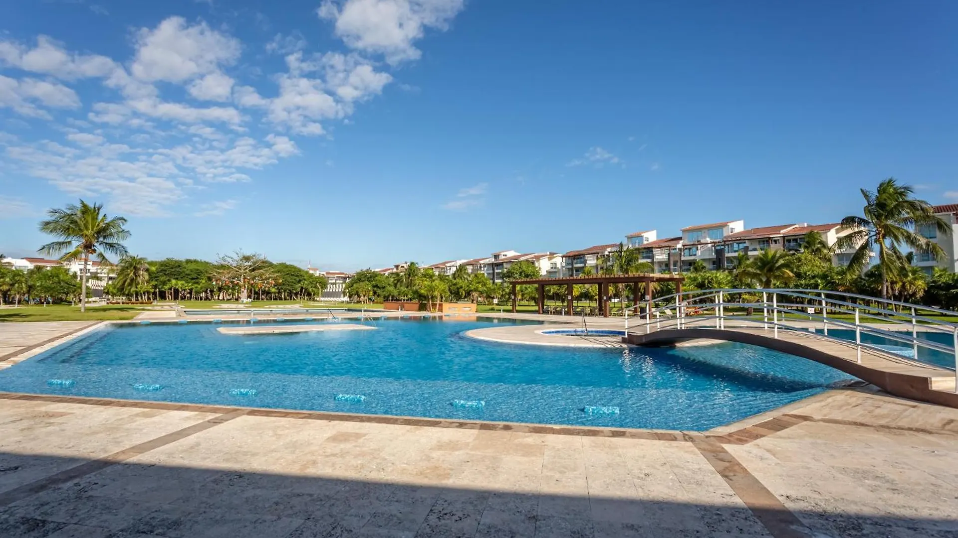Apartment Casa Almajuma 415 S Condo Playa del Carmen Mexico